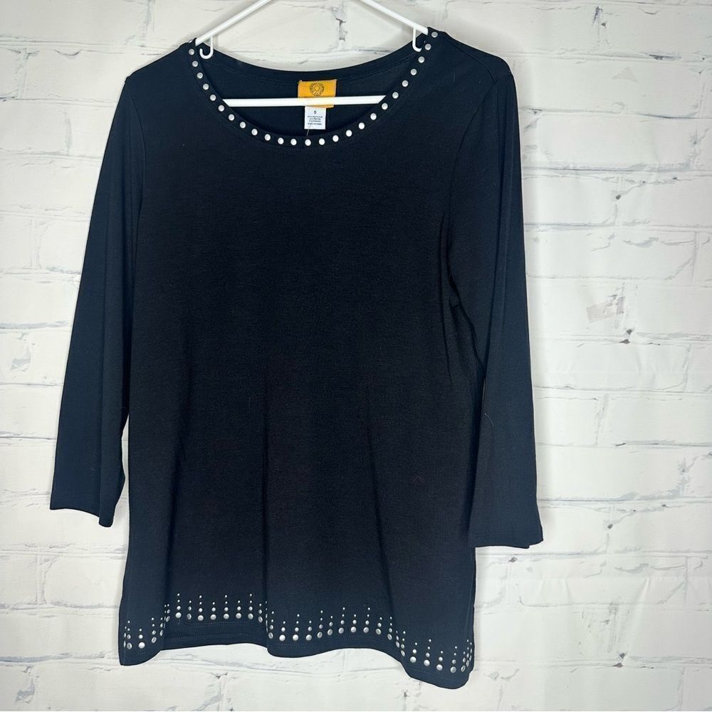 Ruby Rd. Small‎ or Medium Top